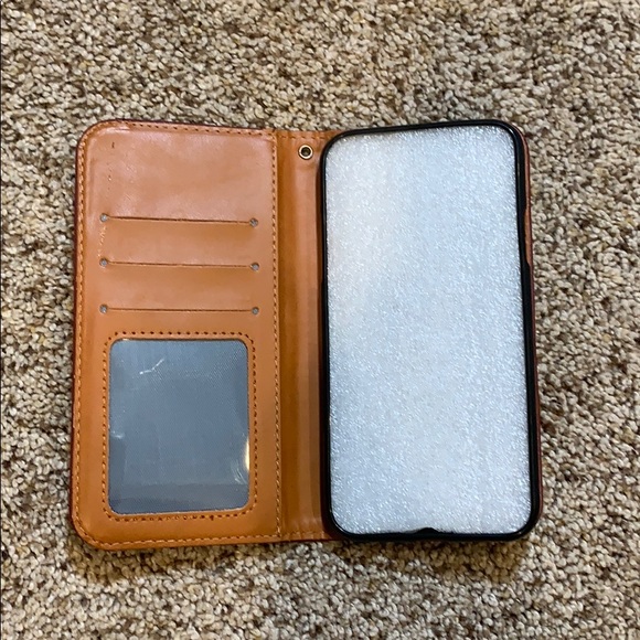 NWT Faux Leather iPhone X Wallet Phone Case - Picture 2 of 3